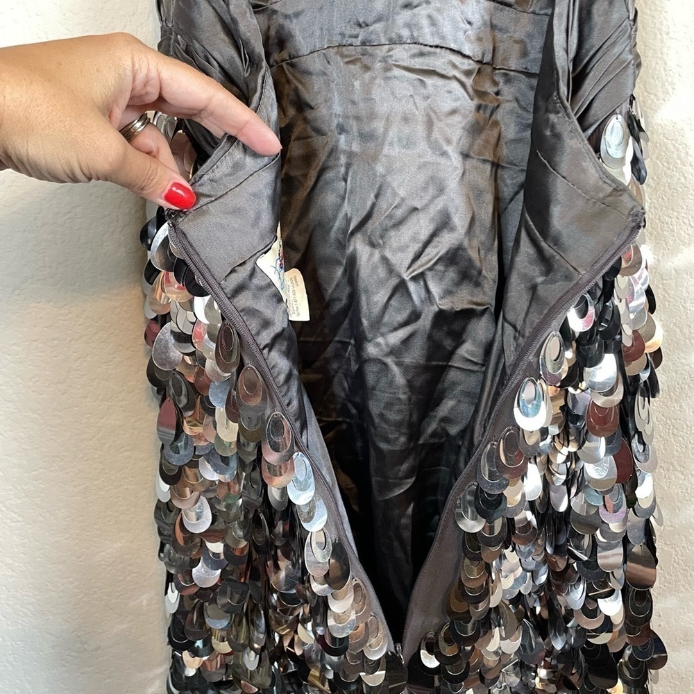 Beyond by Jovani Silver Cocktail Sequin Gray Halter Mini Dress 100% Silk Size 8 - Picture 9 of 12